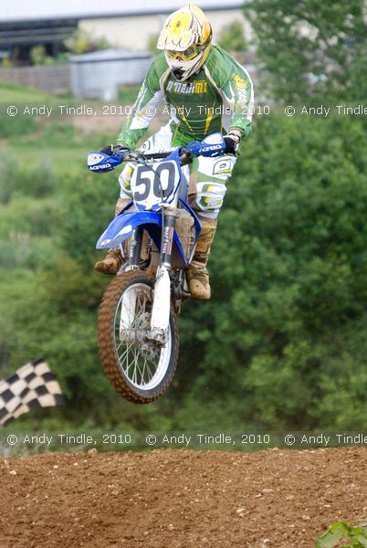 AGT-100613-8217 - #50 Roger Frean