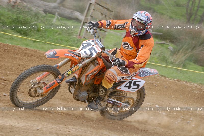 AGT-100516-7209 - #45 Roger Knibbs