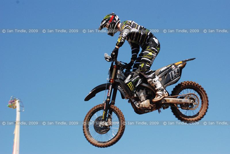 IGT-090530-4009 - #19 David Philippaerts MX1