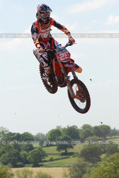 IGT-090530-4378 - #25 Marvin Musquin MX2