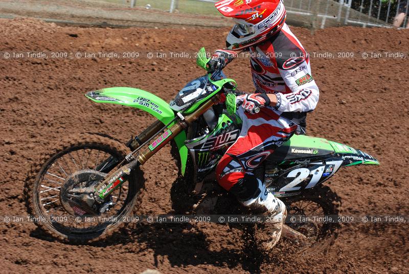 IGT-090530-4409 - #21 Gautier Paulin MX2