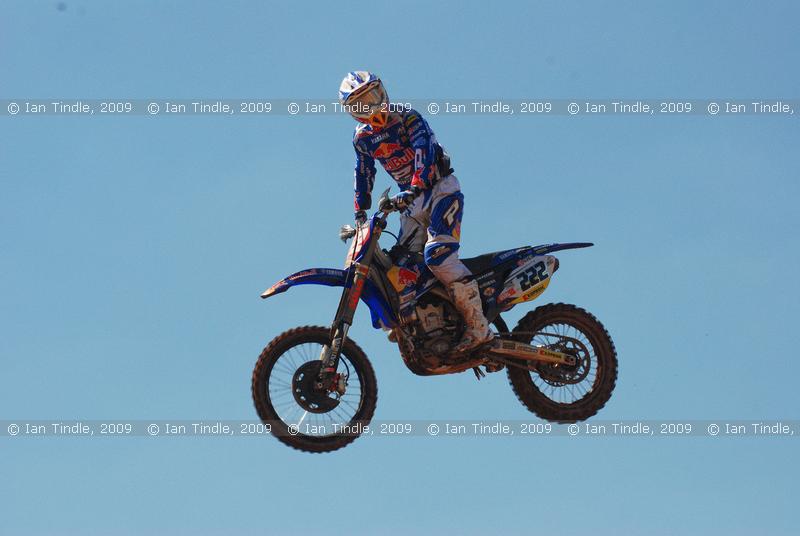 IGT-090530-4713 - #222 Tony Cairoli MX1