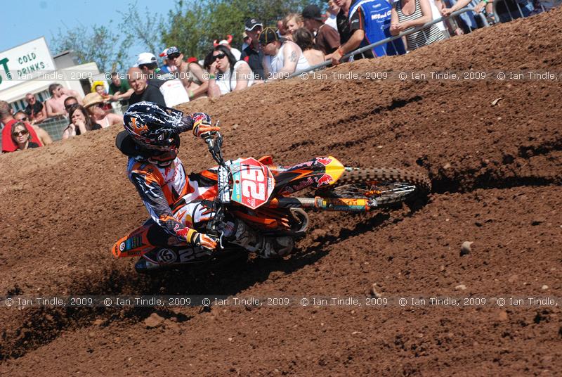 IGT-090530-4760 - #325 Marvin Musquin MX2