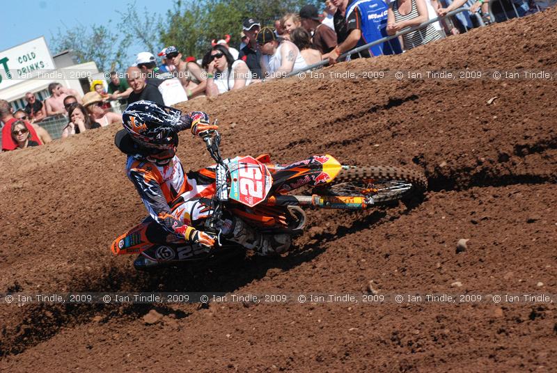 IGT-090530-4760 - #325 Marvin Musquin MX2